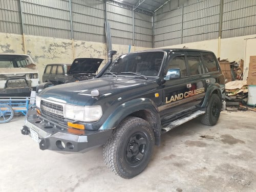 Land Cruiser 80 series ចង្កូតឆ្វេង