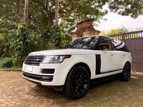 Land Rover Vogue 2016 ( V6 3000 ) Diesel ម៉ាស៊ុត