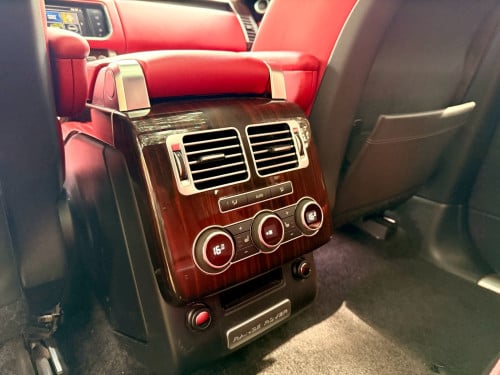 Land Rover Vogue 2016 ( V6 3000 ) Diesel ម៉ាស៊ុត