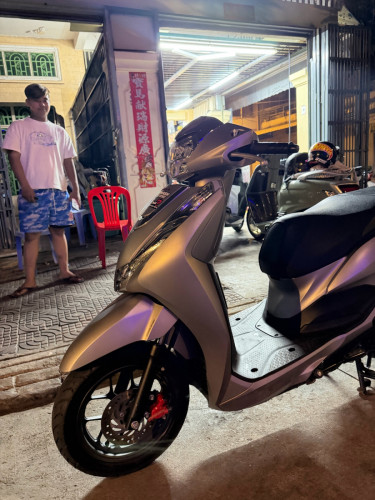 Lead 125 special edition