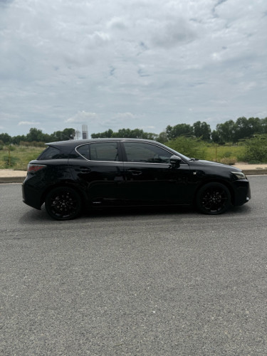 Lexus Ct 200h 2011 Fsport មានលុយចូលរួមត្រឹមតែ4000$ទៅ5000$ដកឡានយកទៅប្រើមិនឆែកCBC🚘Telegram/093867900
