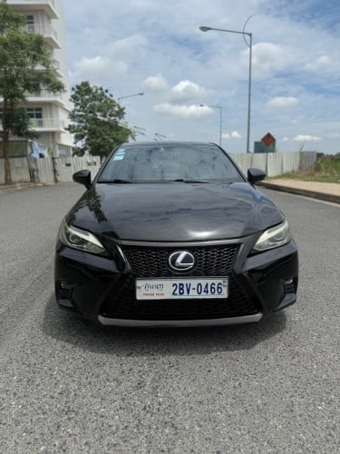Lexus Ct 200h 2011 Fsport មានលុយចូលរួមត្រឹមតែ4000$ទៅ5000$ដកឡានយកទៅប្រើមិនឆែកCBC🚘Telegram/093867900