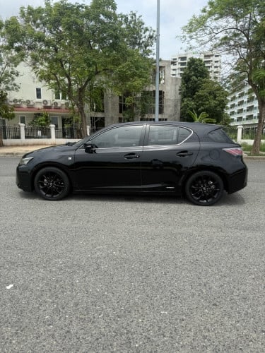 Lexus Ct 200h 2011 Fsport មានលុយចូលរួមត្រឹមតែ4000$ទៅ5000$ដកឡានយកទៅប្រើមិនឆែកCBC🚘Telegram/093867900