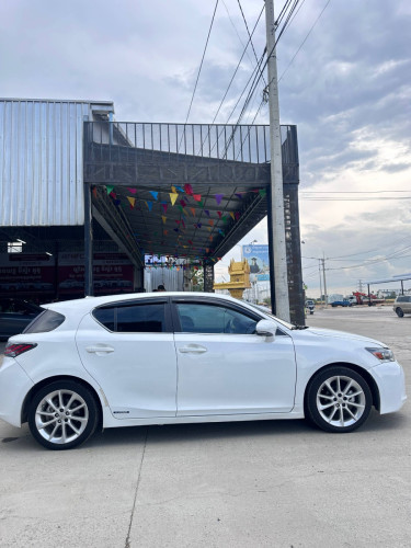 Lexus CT200H 2012	FULL PREMIUM សន្លឹកពន្ធ តម្លៃលក់ 20,500$