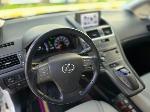Lexus hs 250h 2010 ទេីបតែចូលស្តុកថ្មីល្អ បង់រំលស់សិក្សា១៥នាទីដកឡាន