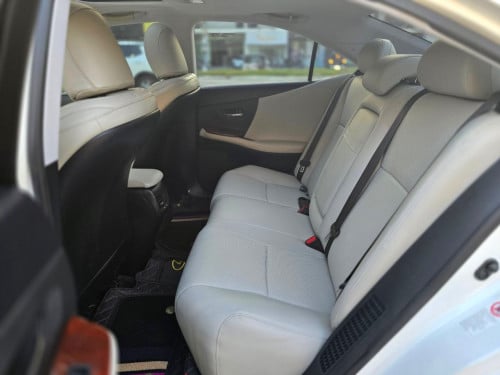 Lexus hs 250h 2010 ទេីបតែចូលស្តុកថ្មីល្អ បង់រំលស់សិក្សា១៥នាទីដកឡាន
