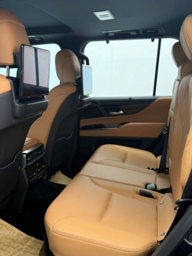 Lexus LX700h Urban 7 seat 2026