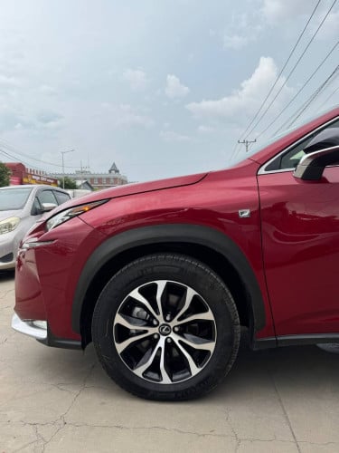 Lexus NX 200t 2015 F-sport  សន្លឹកពន្ធ 🔵តម្លៃពិសេស 33,500$