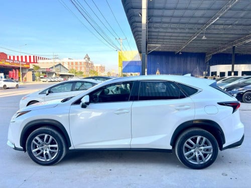 Lexus NX 200t 2015 Luxry up F-sport  សន្លឹកពន្ធ 🔵តម្លៃពិសេស 38,000$
