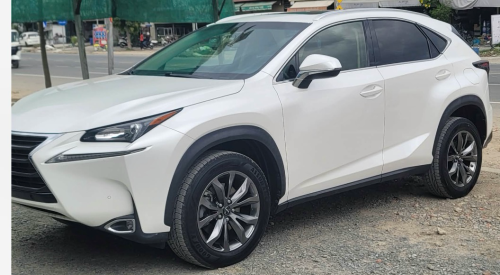 Lexus Nx200t ឆ្នាំ2015 ក្រដាសពន្ធ ឡានថ្មីថ្នាំសិនមួយជុំ