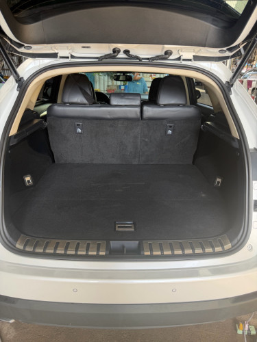 Lexus Nx200t ឆ្នាំ2015 ក្រដាសពន្ធ ឡានថ្មីថ្នាំសិនមួយជុំ
