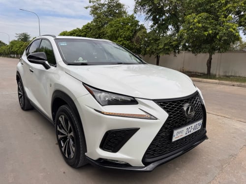 Lexus nx200t 2016