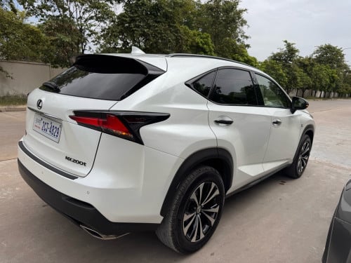 Lexus nx200t 2016