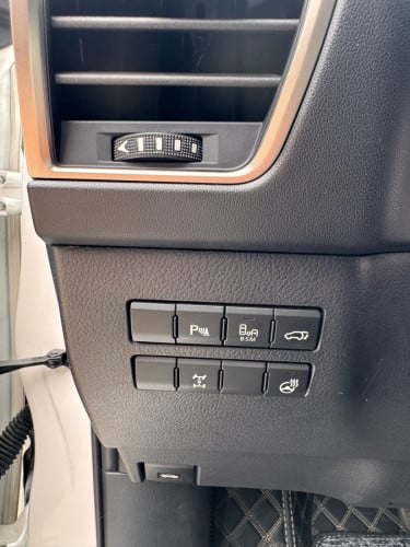 Lexus nx200t 2016