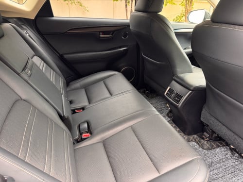 Lexus nx200t 2016
