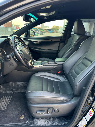 LEXUS NX200T F-sport ឆ្នាំ​ 2016