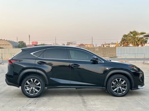 LEXUS NX200T F-sport ឆ្នាំ​ 2016