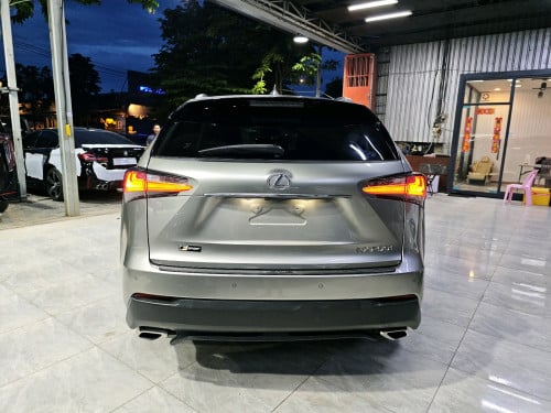 Lexus NX200T full option 2015 up FSport 2018