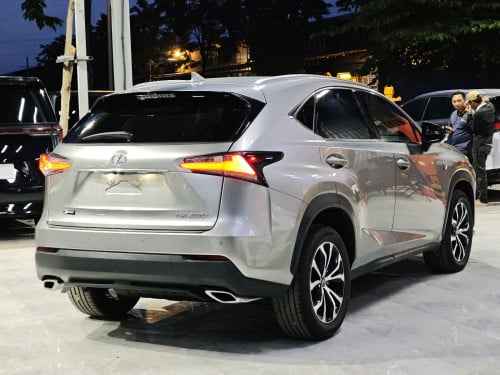 Lexus NX200T full option 2015 up FSport 2018