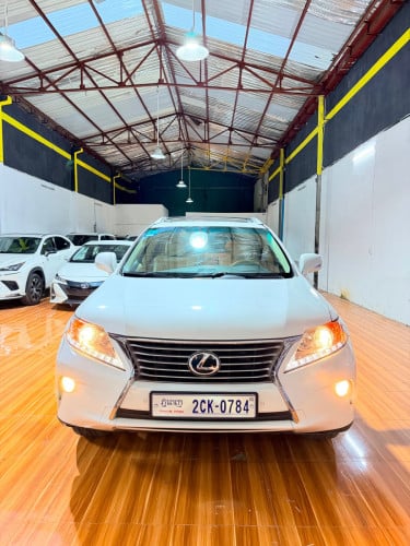 Lexus Rx 350 full option full option year 2013 ប៉ុងមួយ​ ក្នុង​លឿង​