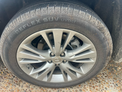 Lexus Rx 350 full option full option year 2013 ប៉ុងមួយ​ ក្នុង​លឿង​