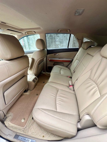 Lexus Rx330 ឆ្នាំ04 H/full ប៉ុង១ ឡានស្អាត