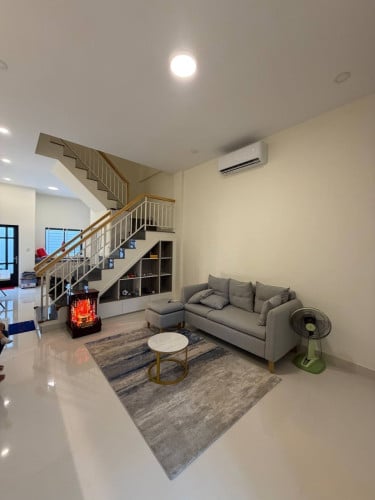 Link house for rent at Chabompov
