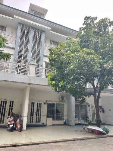 Link house for rent at Russey Keo 598