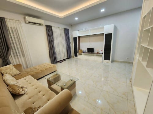 Link house for rent near Aeon2 mall