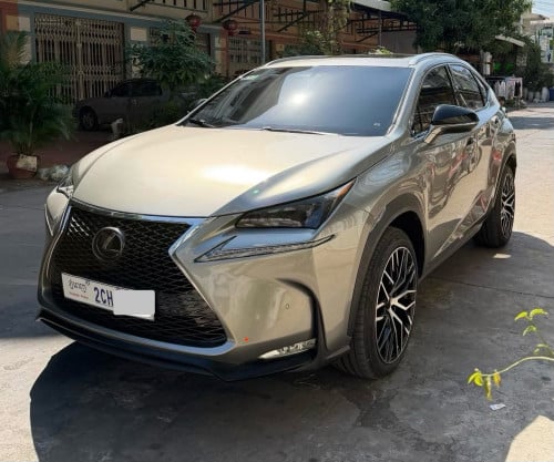 LX 200t 2015 F-sport Zin titanium 5 button ម្ចាស់ដើម ក្នុង Cherry 🍒 តម្លៃចរចារបាន