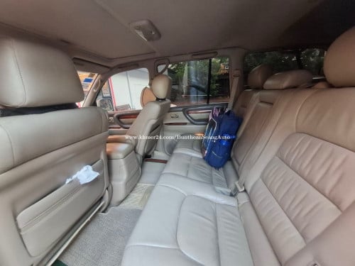 LX470  ឆ្នាំ2000 មានហ្កាស