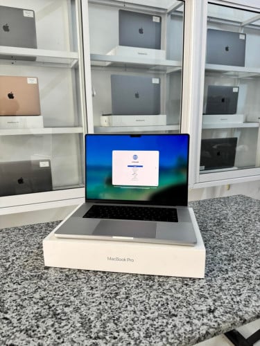 M1 Pro 16inch condition 99%  PRICE 1100$ បំពាក់មកជាមួយ ✨RAM 16 GB✨SSD 1000 GBTelegram