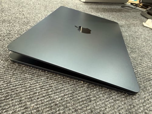 MacBook Air M2 2022 (Great A)