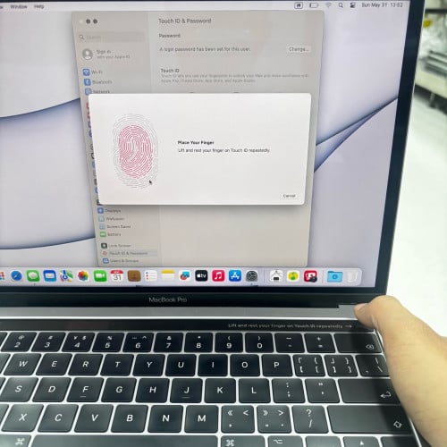 Macbook Pro 2017 Touch Bar