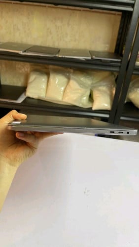 Macbook Pro Year2017 Touch Bar