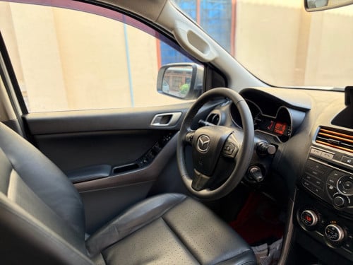 Mazda 2020 លក់​ ឡានថ្មីខ្ចី