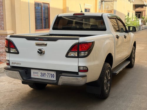 Mazda 2020 លក់​ ឡានថ្មីខ្ចី