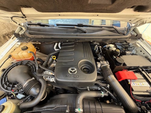 Mazda 2021 ម៉ាសុីនធំ​ 3.2 ឡានថ្មីខ្ចី