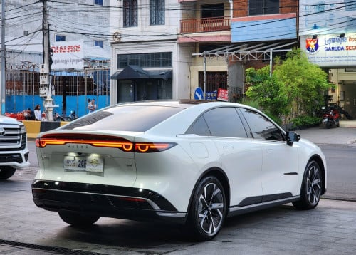 Mazda EZ6 2025 full Options(9ពាន់គីឡូមហាថ្មី)