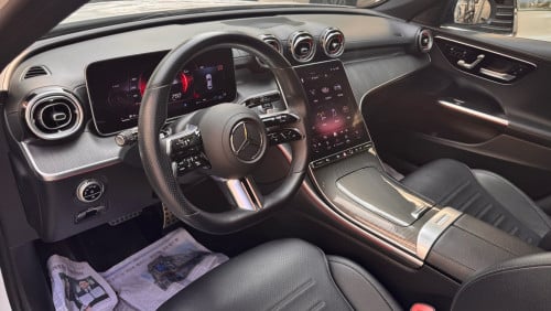 Mercedes-Benz C300 2022 AMG ឡានអាមេរិក 4មុឺនmile