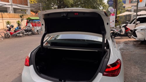 Mercedes-Benz C300 2022 AMG ឡានអាមេរិក 4មុឺនmile