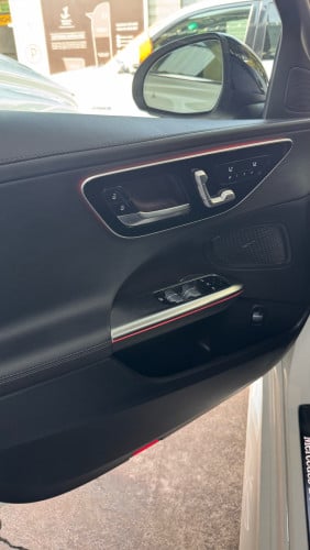 Mercedes-Benz C300 2022 AMG ឡានអាមេរិក 4មុឺនmile
