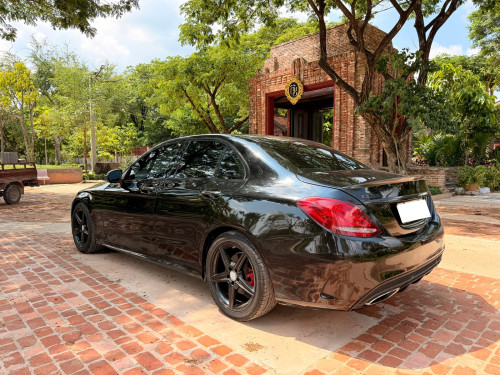 Mercedes Benz C300 AMG 2015