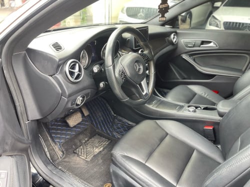 Mercedes Benz CLA250 2014 ថ្មីណាស់