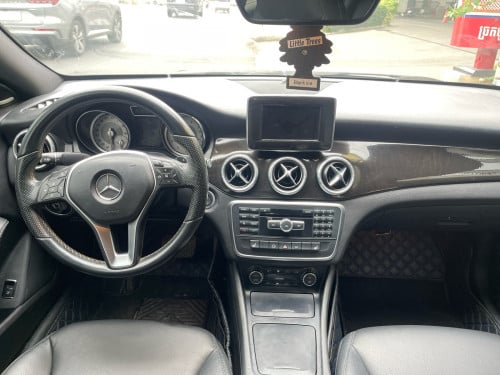 Mercedes Benz CLA250 2014 ថ្មីណាស់