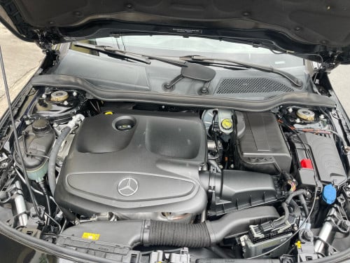 Mercedes Benz CLA250 2014 ថ្មីណាស់