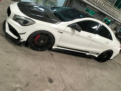 MERCEDES BENZ CLA45