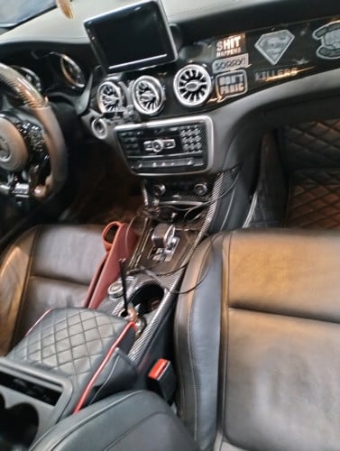 MERCEDES BENZ CLA45