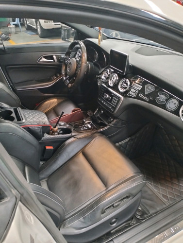 MERCEDES BENZ CLA45
