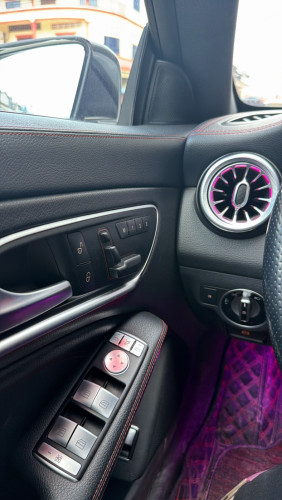 Mercedes Benz CLA45 AMG 2015